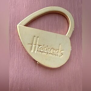 Vintage Harrods Knights bridge RARE keychain gold pltd heart shaped scratch free